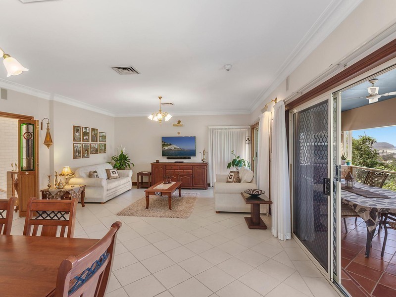 22 Charles Kay Drive, Terrigal NSW 2260