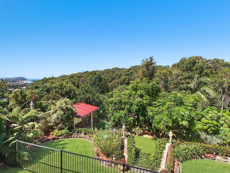 22 Charles Kay Drive, Terrigal NSW 2260