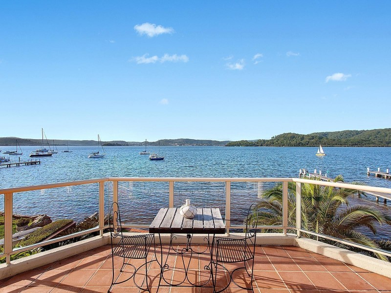 2/43A Steyne Road, Saratoga NSW 2251