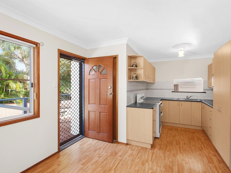 17 Narrunga Avenue, Buff Point NSW 2262