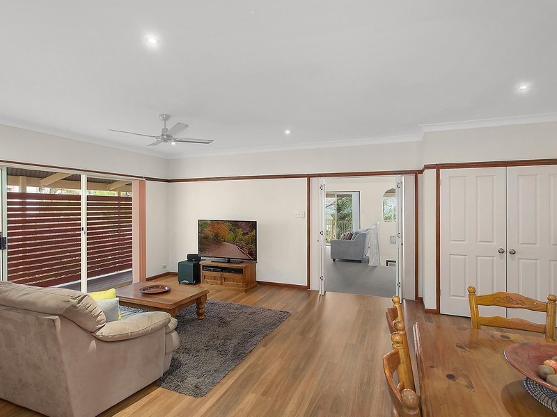 12 Yumbool Close, Forresters Beach NSW 2260