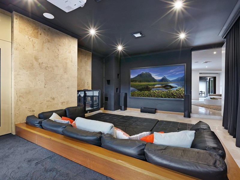 8/217 Oak Road, Matcham NSW 2250