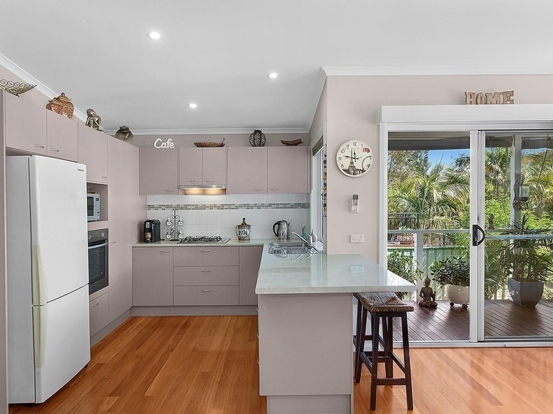 76B Emora Avenue, Davistown NSW 2251