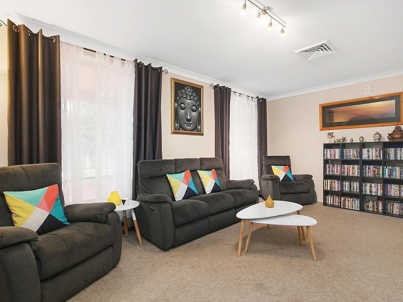 13 Kanowna Road, Warnervale NSW 2259