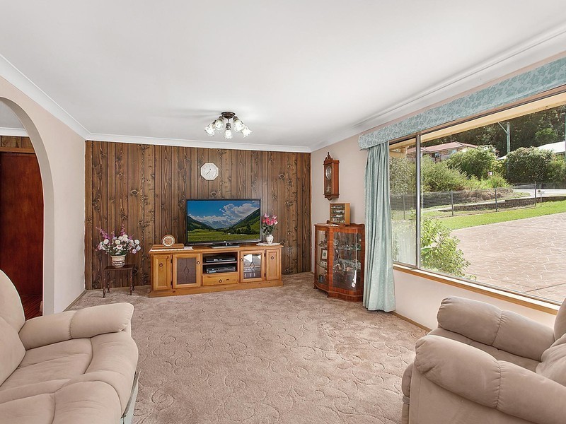 2 Avoca Drive, Kincumber NSW 2251