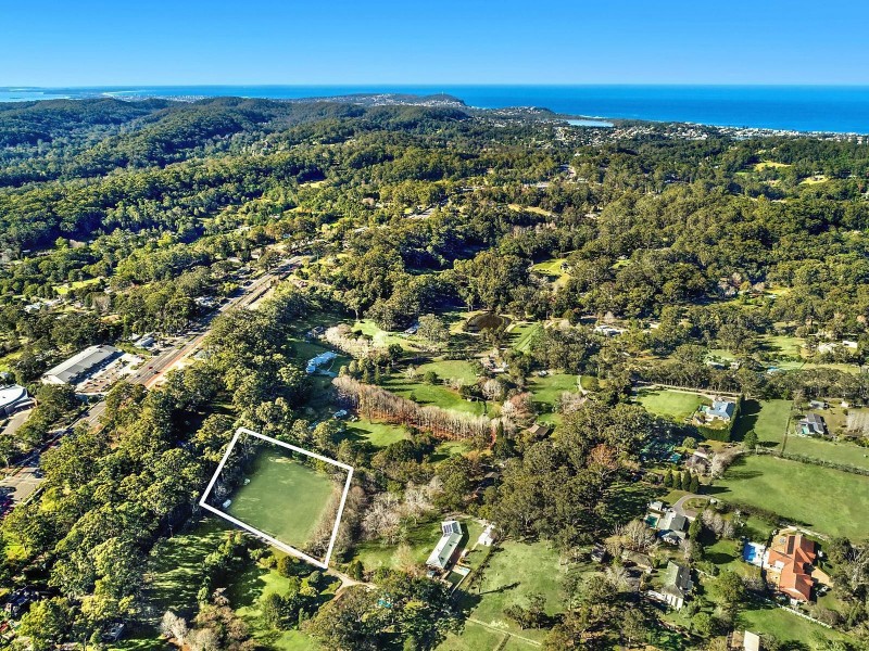 18 Erina Valley Road, Erina NSW 2250