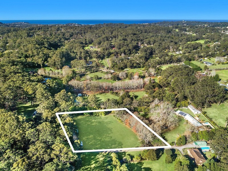 18 Erina Valley Road, Erina NSW 2250