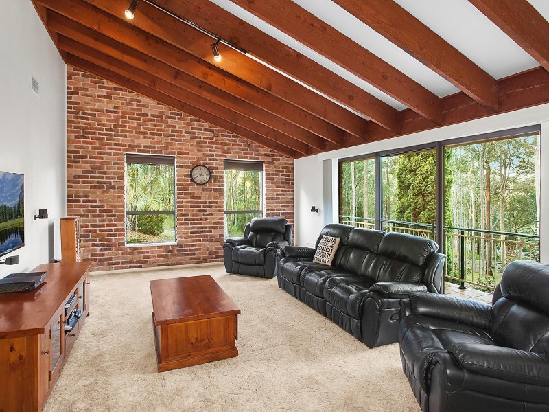 28 Treelands Drive, Jilliby NSW 2259