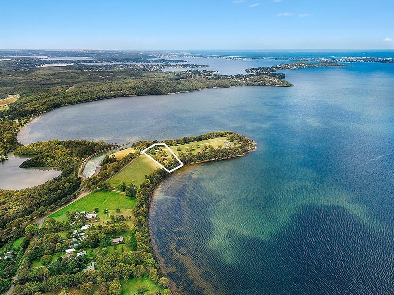 9 Rocky Point Road, Eraring NSW 2264