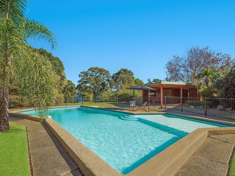 9 Rocky Point Road, Eraring NSW 2264