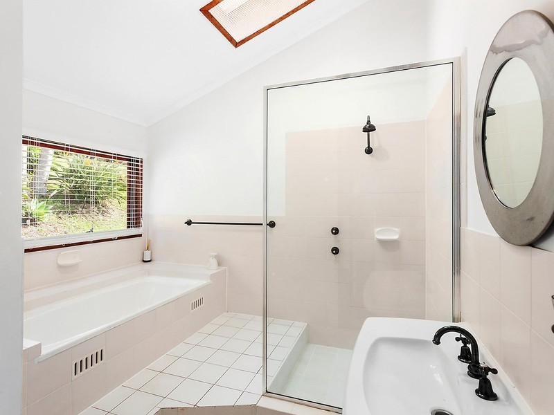 49 Riviera Avenue, Terrigal NSW 2260