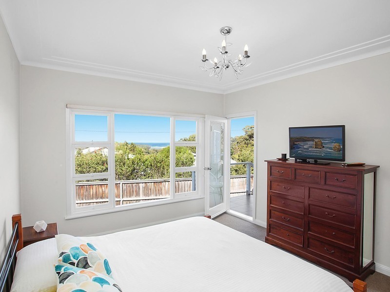 4 Reads Road, Wamberal NSW 2260