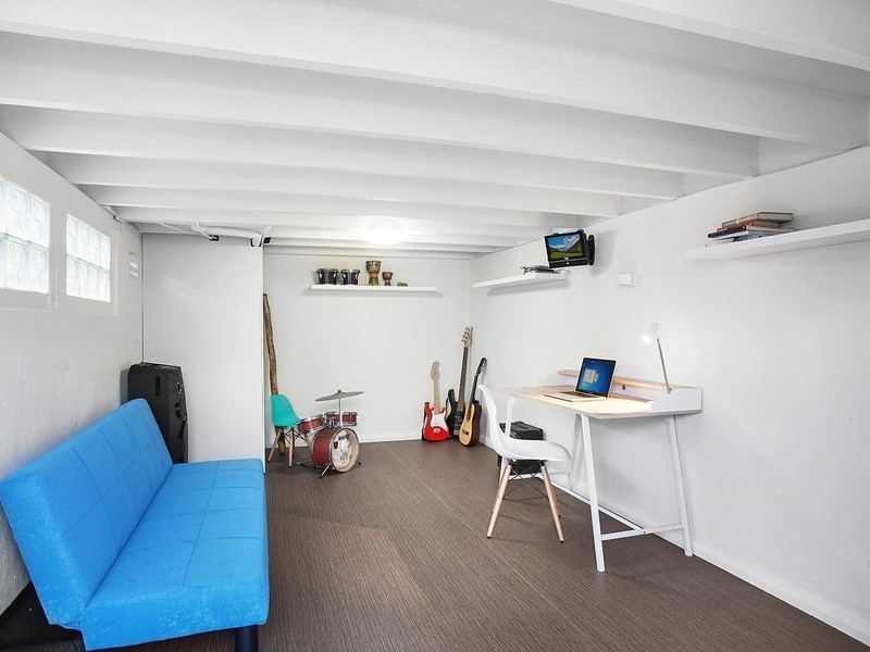 4 Reads Road, Wamberal NSW 2260