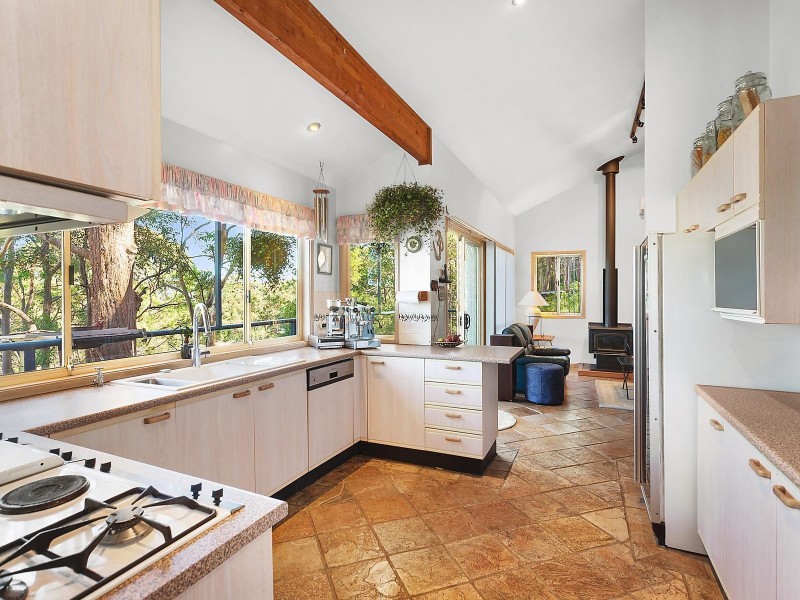 94 Humphreys Road, Kincumber South NSW 2251