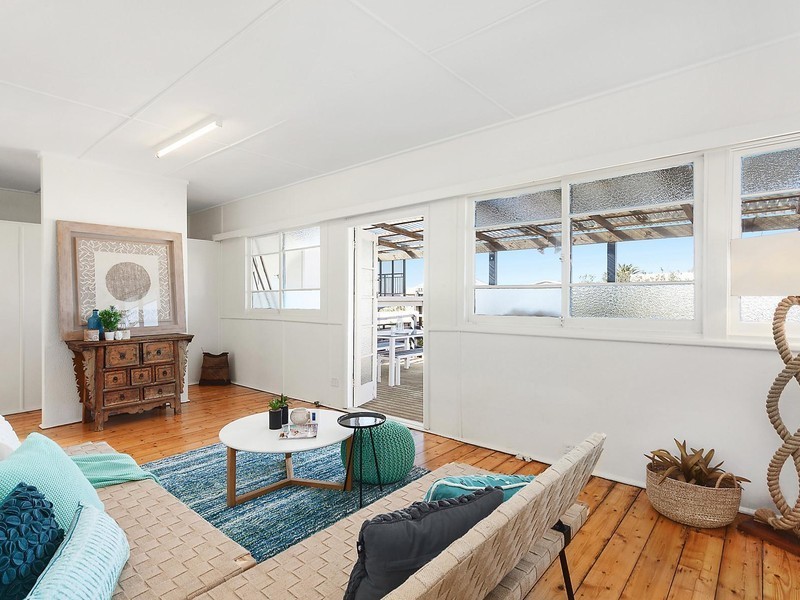 119 Ocean View Drive, Wamberal NSW 2260