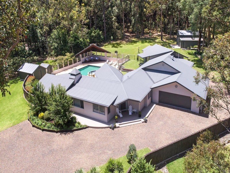 72 Pomona Road, Empire Bay NSW 2257