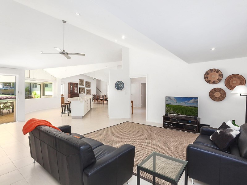 72 Pomona Road, Empire Bay NSW 2257