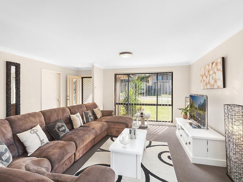 69 Pinehurst Way, Blue Haven NSW 2262