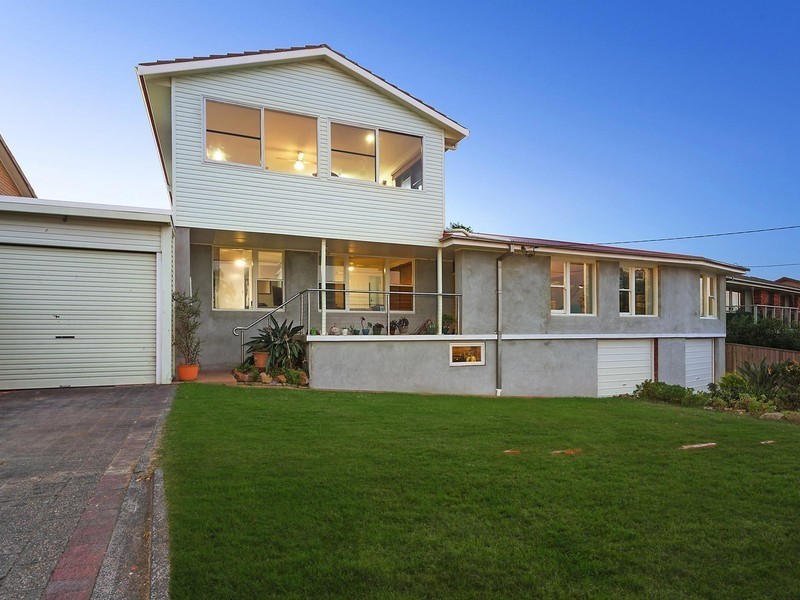 65 Kalakau Avenue, Forresters Beach NSW 2260