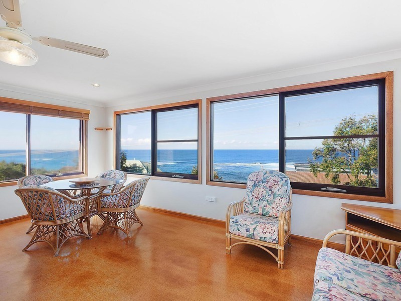 65 Kalakau Avenue, Forresters Beach NSW 2260