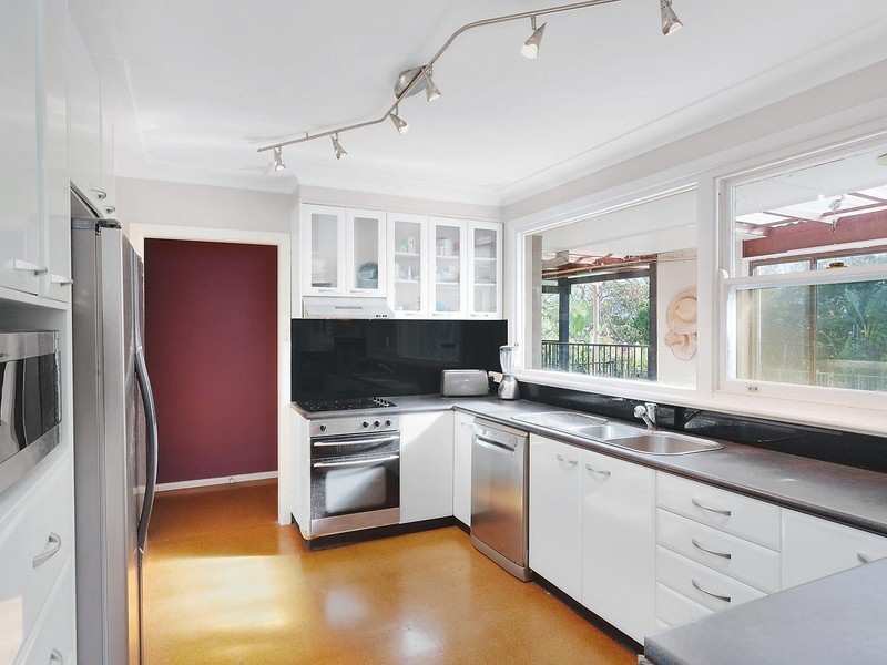 65 Kalakau Avenue, Forresters Beach NSW 2260