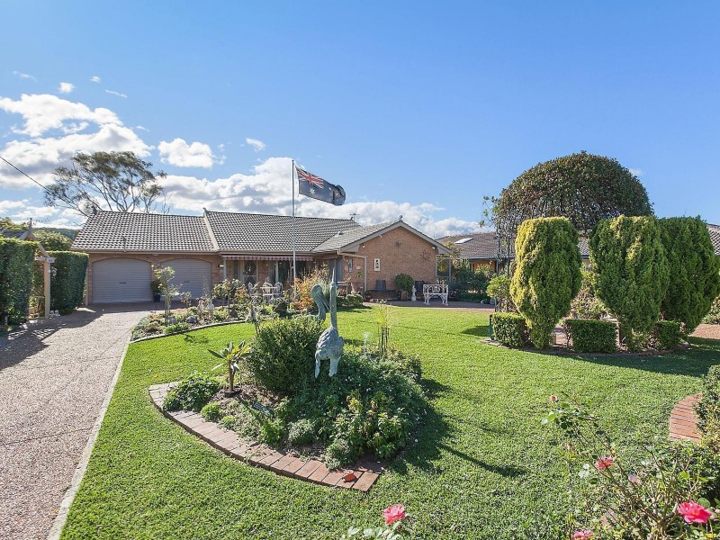 61 Grove Road, Wamberal NSW 2260