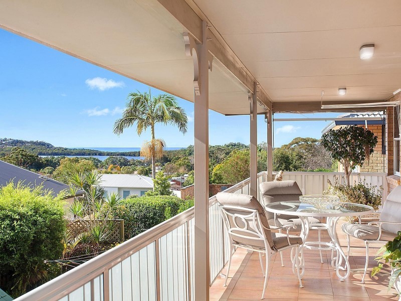 61 Grove Road, Wamberal NSW 2260
