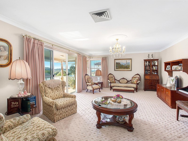 61 Grove Road, Wamberal NSW 2260