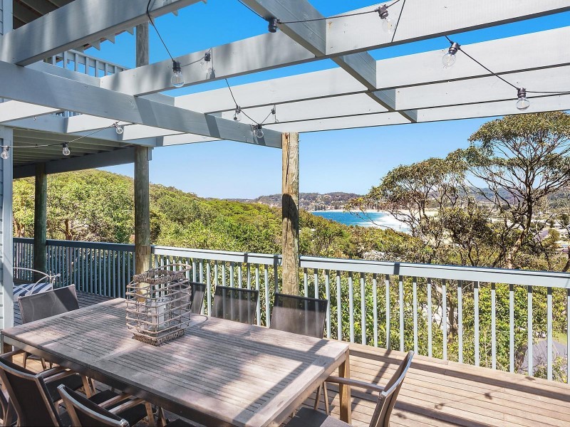 39 Coast Road, North Avoca NSW 2260