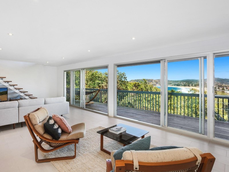 39 Coast Road, North Avoca NSW 2260