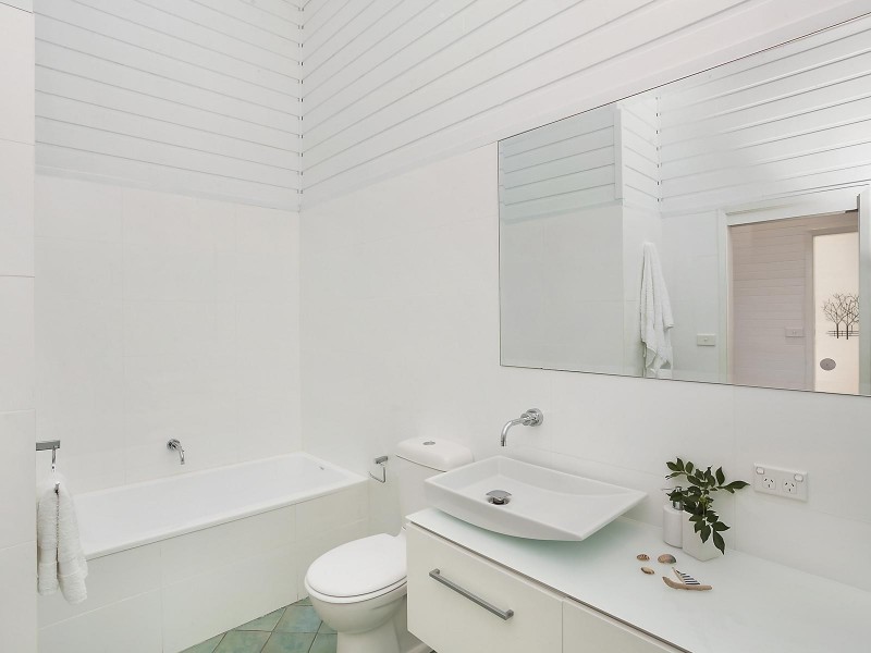 39 Coast Road, North Avoca NSW 2260