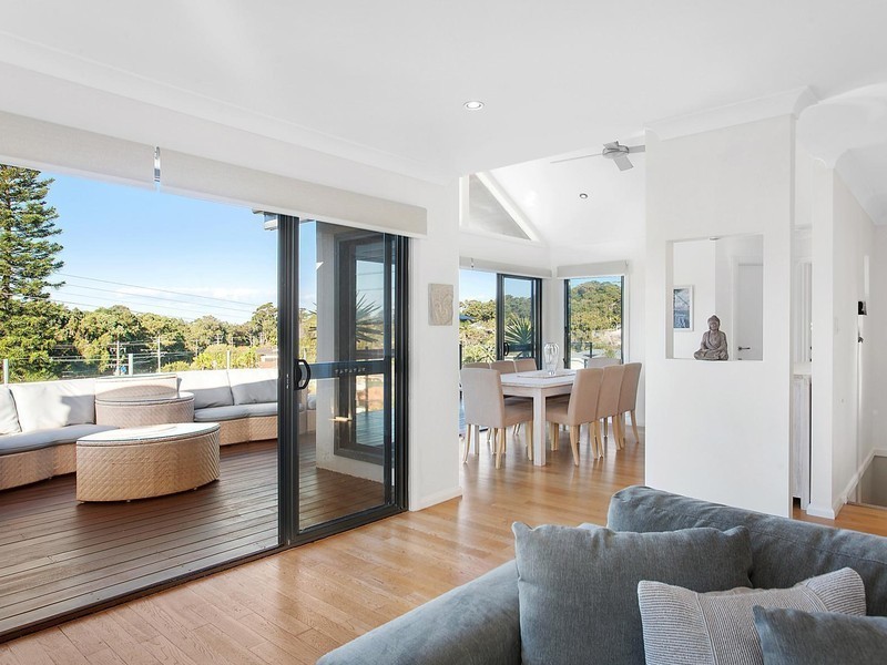 176 Ocean View Drive, Wamberal NSW 2260