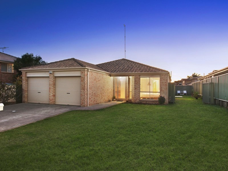 7 Pinehurst Way, Blue Haven NSW 2262