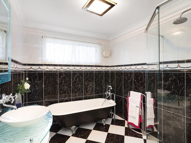 60 Diamond Head Drive, Budgewoi NSW 2262