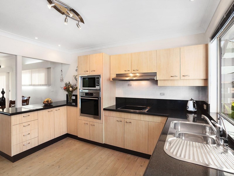 60 Diamond Head Drive, Budgewoi NSW 2262