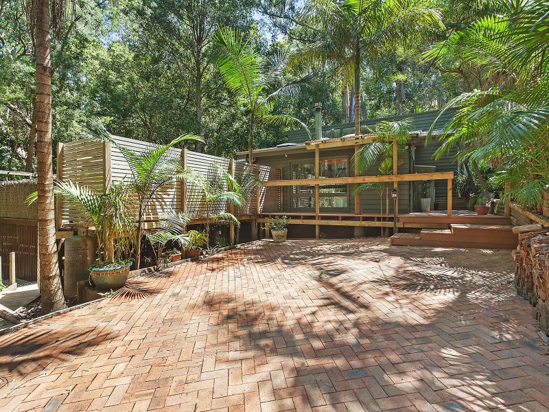 24 Grahame Drive, Macmasters Beach NSW 2251