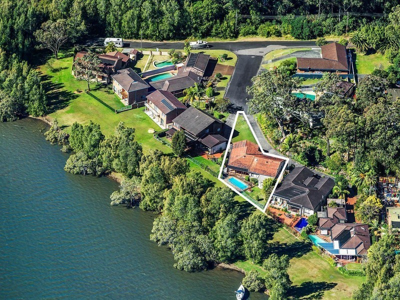 5 Kolonga Close, Green Point NSW 2251