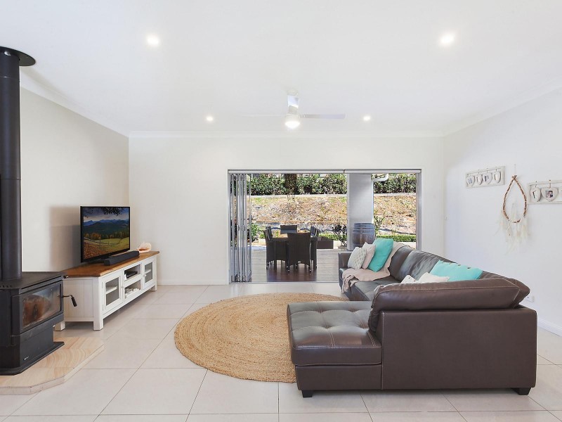 692 The Ridgeway Road, Matcham NSW 2250