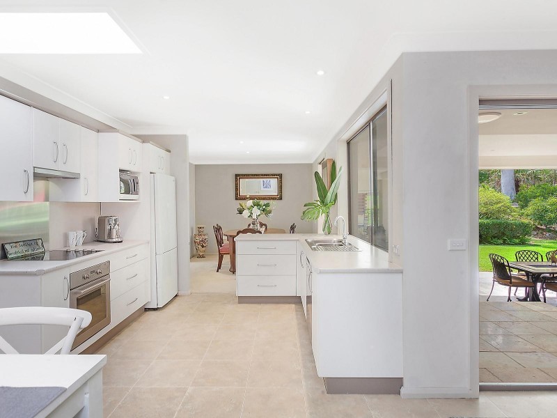 137 Fagans Road, Lisarow NSW 2250