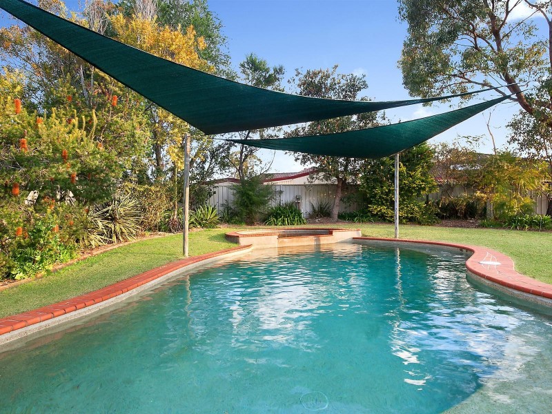 20 Swindon Close, Lake Haven NSW 2263