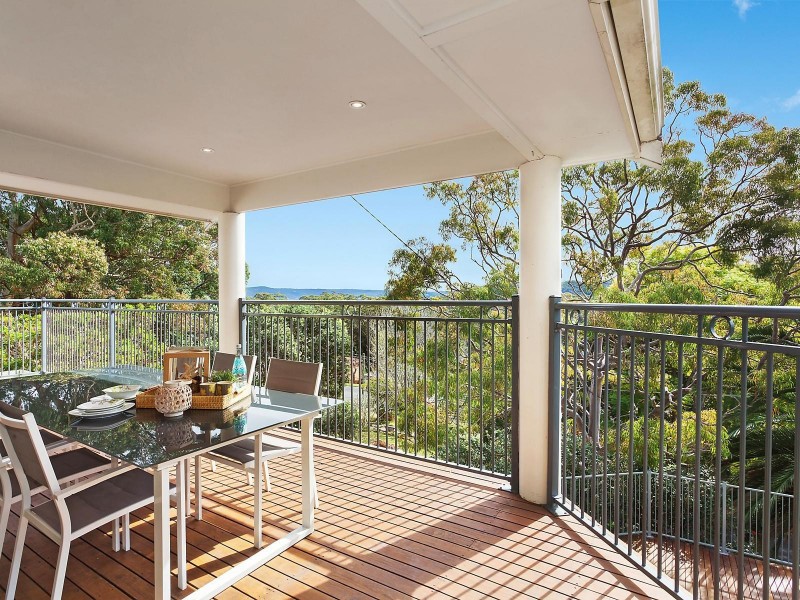 10 Moray Parade, Saratoga NSW 2251