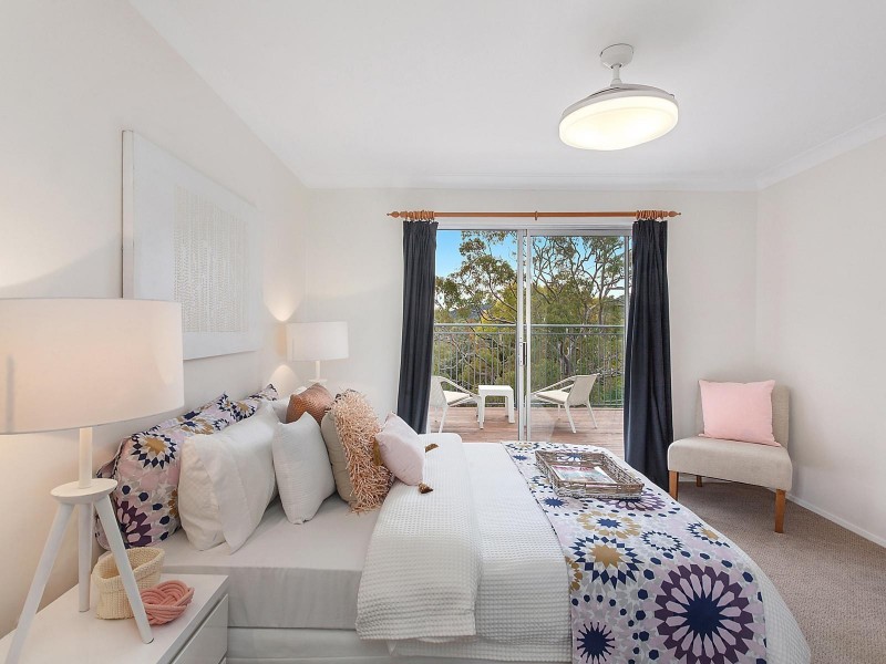 10 Moray Parade, Saratoga NSW 2251