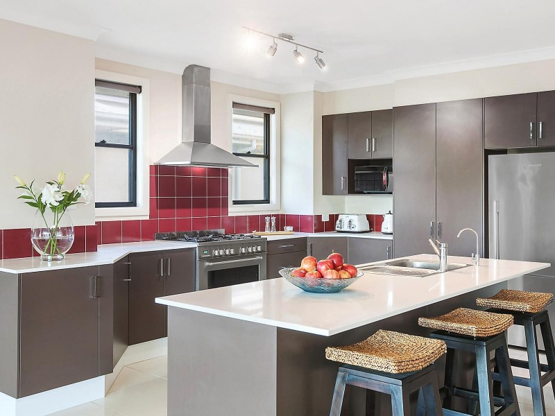 6 Figtree Bay Drive, Kincumber NSW 2251