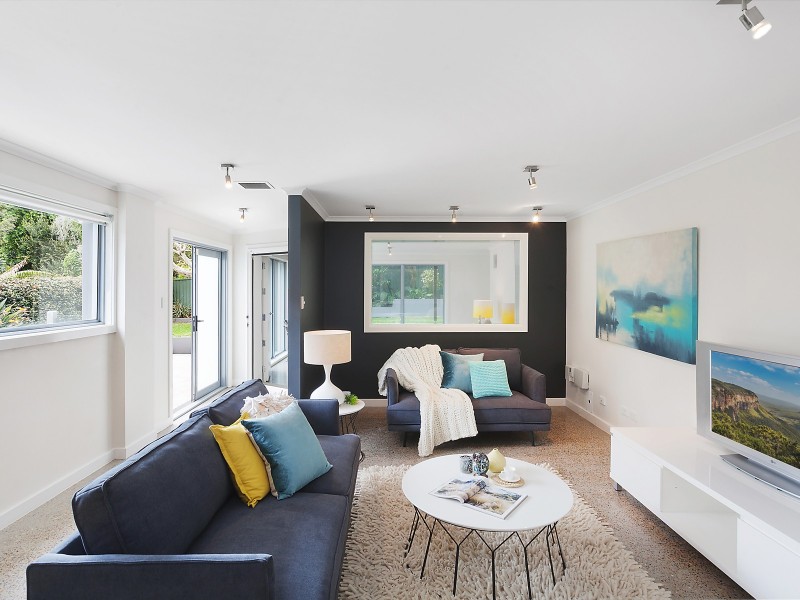 2 Florence Avenue, Point Frederick NSW 2250