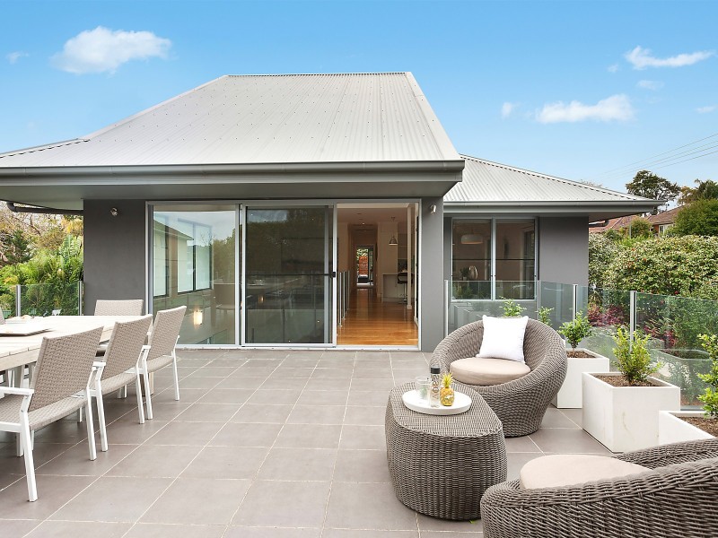 2 Florence Avenue, Point Frederick NSW 2250