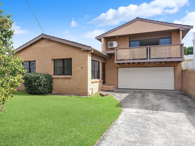 8 Calais Road, Wamberal NSW 2260