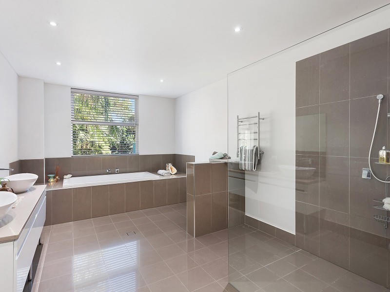 118 Scenic Highway, Terrigal NSW 2260