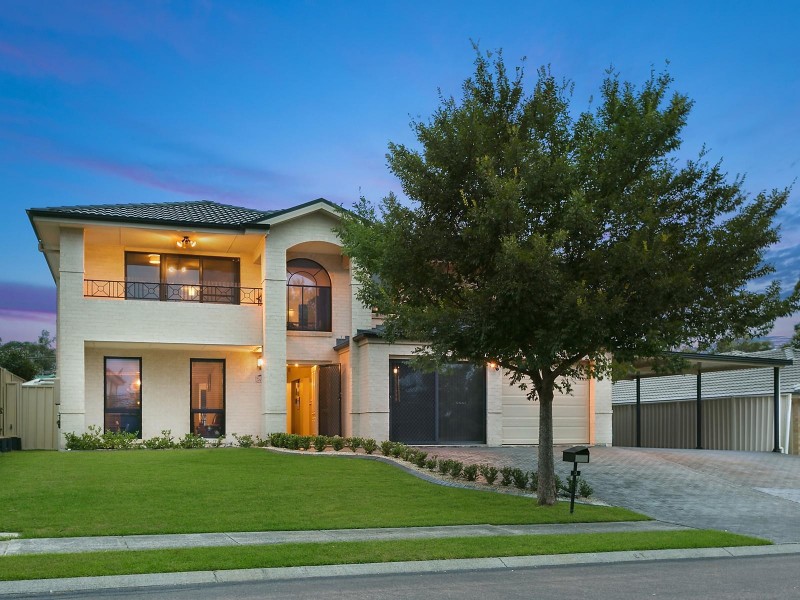 3 Carlisle Street, Hamlyn Terrace NSW 2259