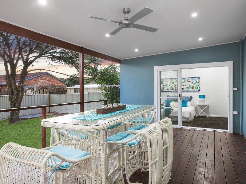 42 Elizabeth Bay Drive, Lake Munmorah NSW 2259