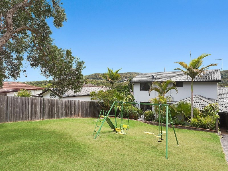 15 John Street, Forresters Beach NSW 2260